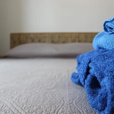 S'arenada לינה וארוחת בוקר Ghilarza